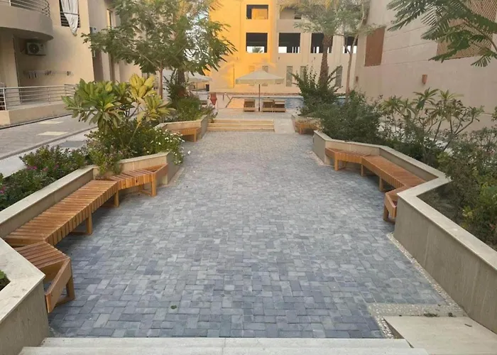 10 Minutes From Airport Modern With Acces & Wifi Apartamento