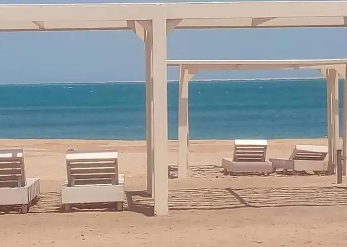 10 Minutes From Airport Modern With Acces & Wifi Apartamento